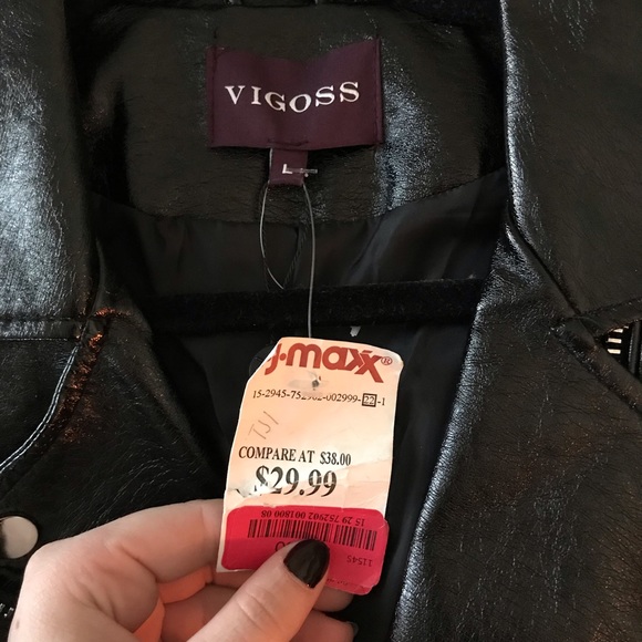 Leather jacket - Picture 2 of 5